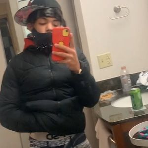 Meet your Posher, Кобе